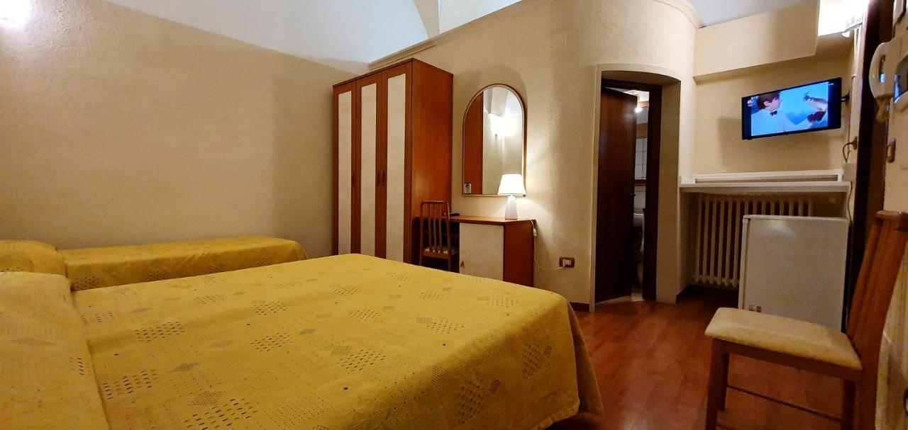 B&B Viaprimaldo Camere Otranto Exterior photo