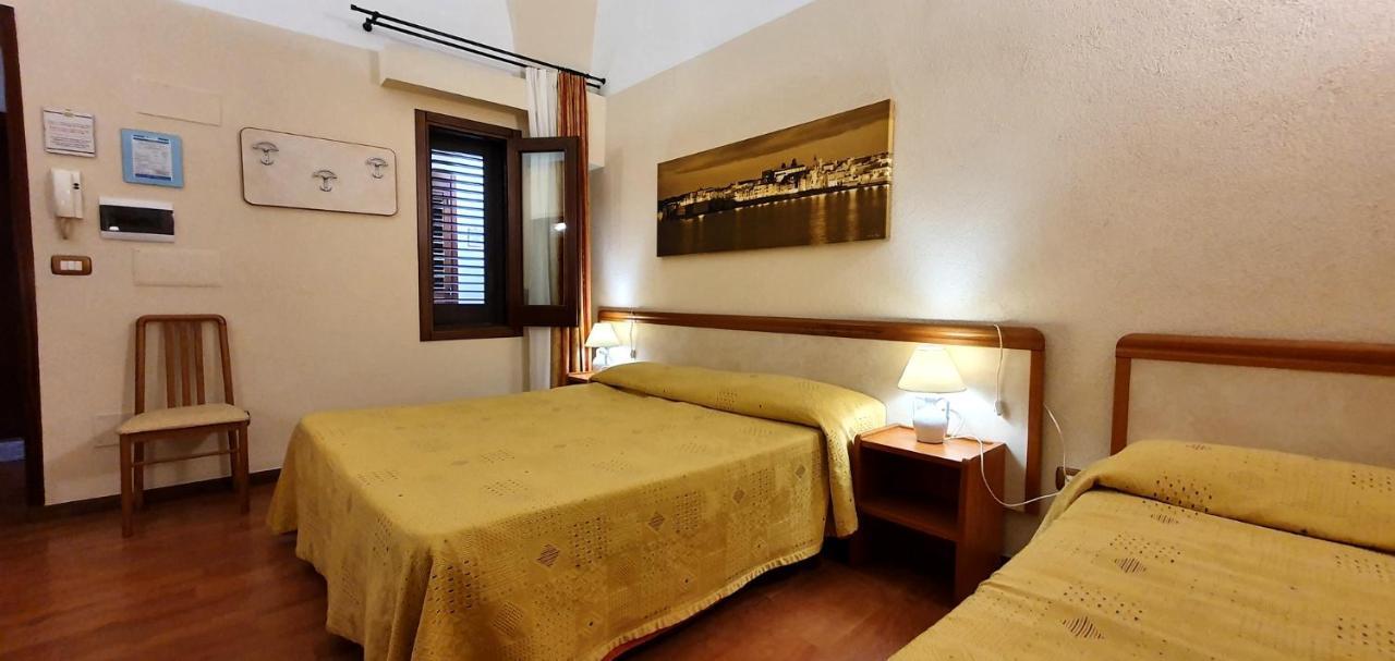 B&B Viaprimaldo Camere Otranto Exterior photo