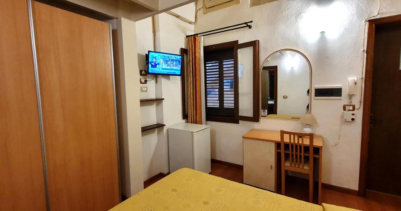 B&B Viaprimaldo Camere Otranto Exterior photo