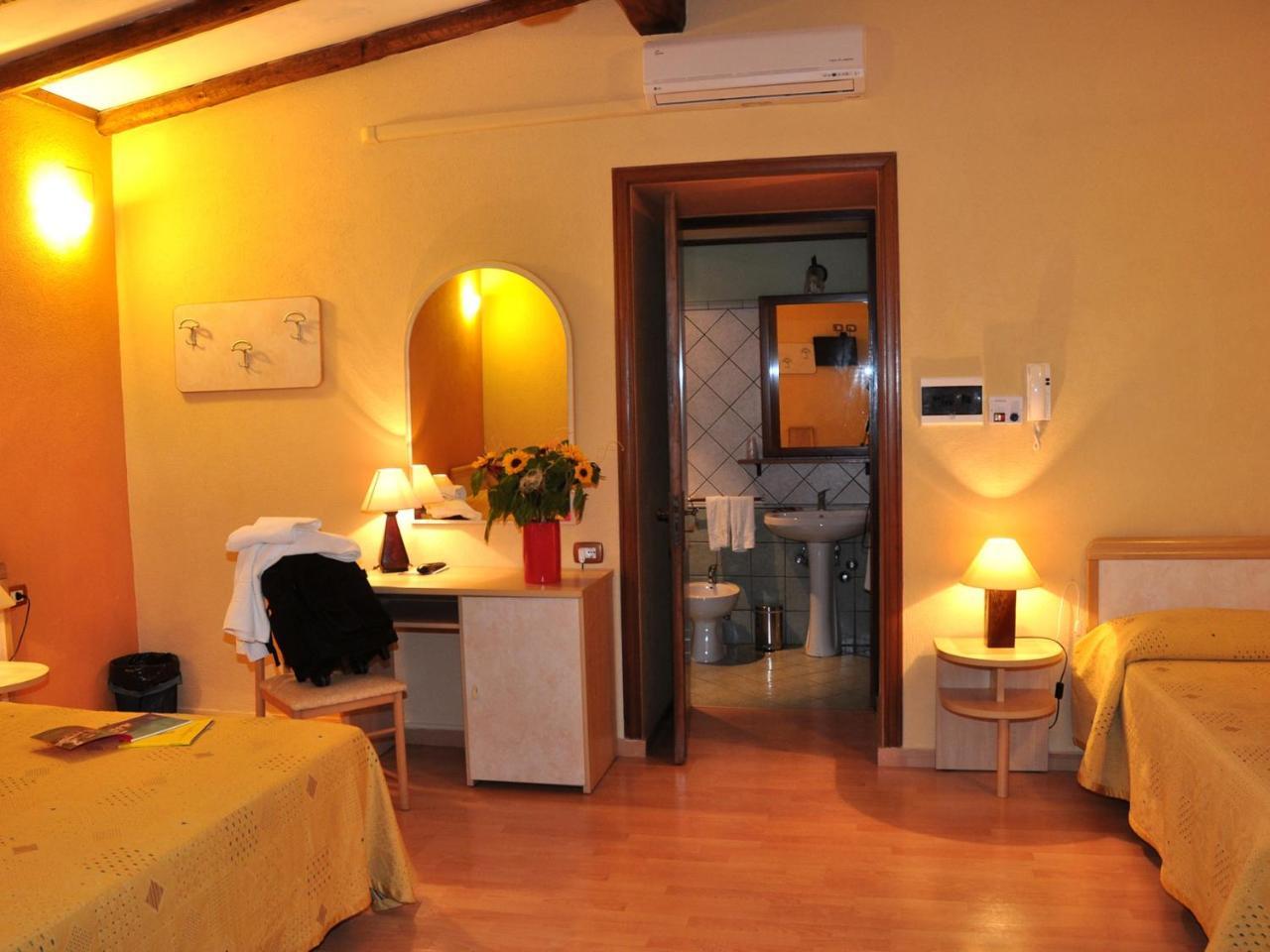 B&B Viaprimaldo Camere Otranto Exterior photo