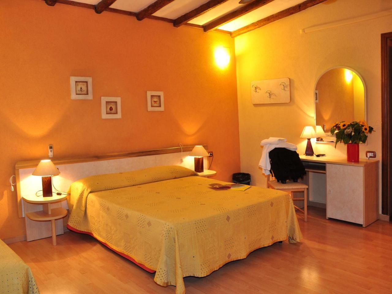 B&B Viaprimaldo Camere Otranto Exterior photo