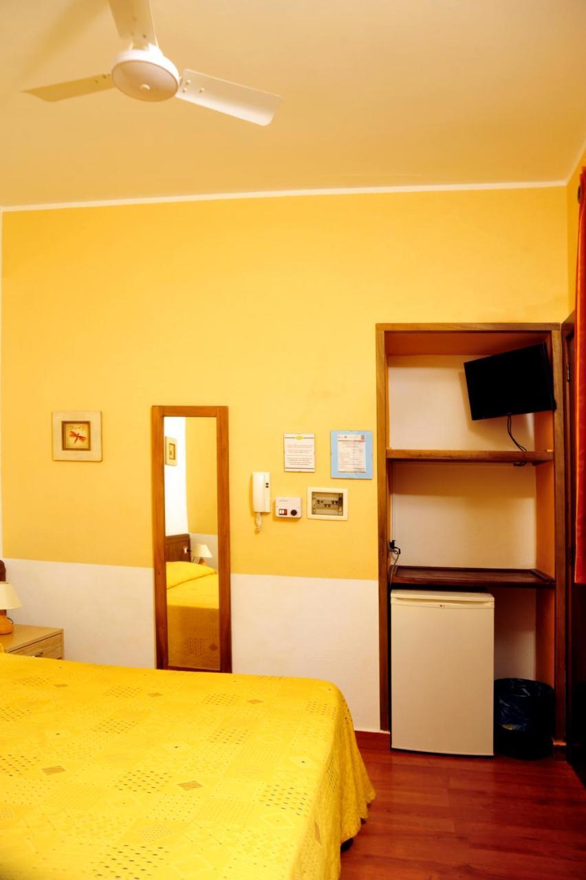 B&B Viaprimaldo Camere Otranto Exterior photo