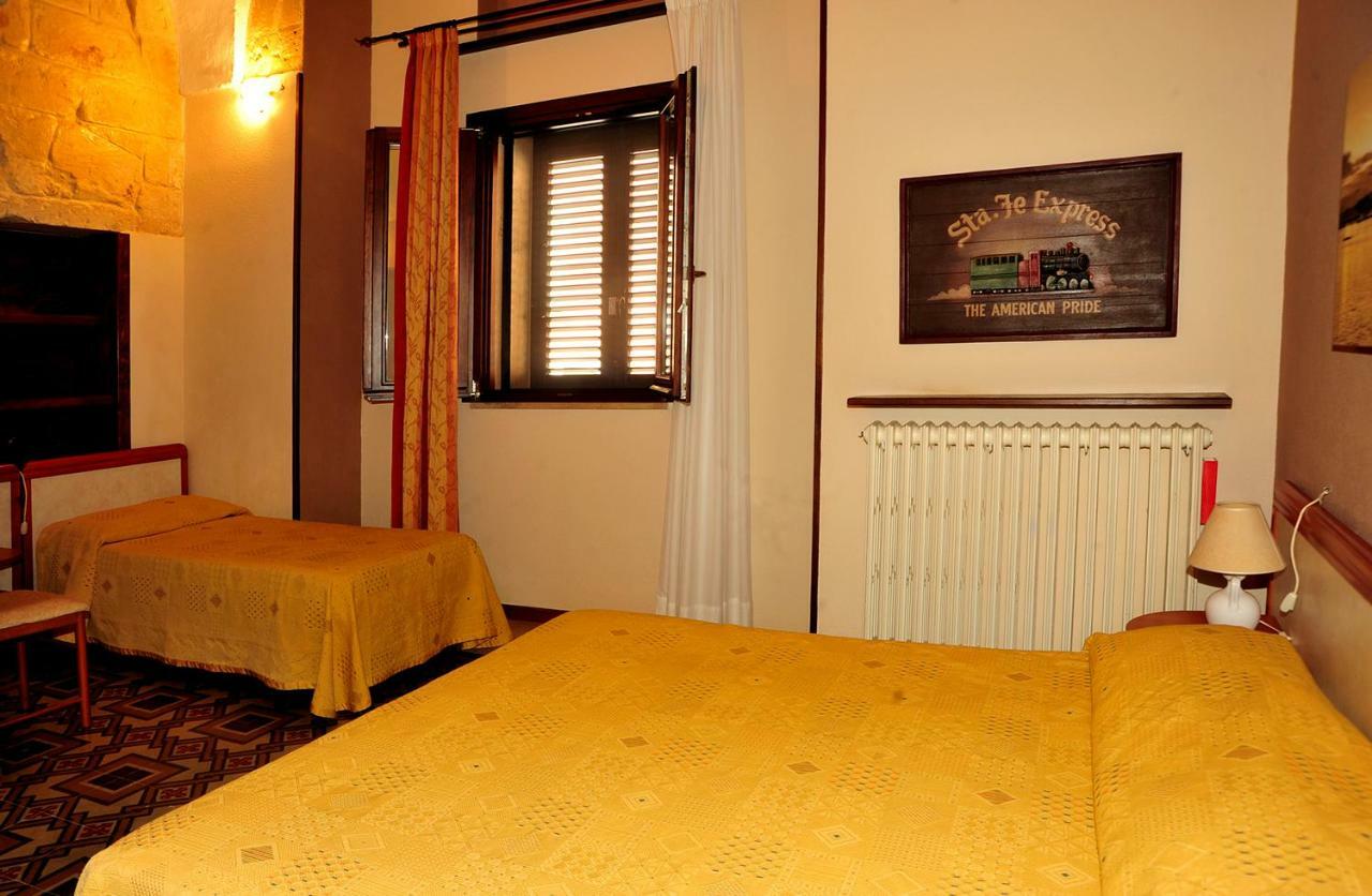 B&B Viaprimaldo Camere Otranto Exterior photo