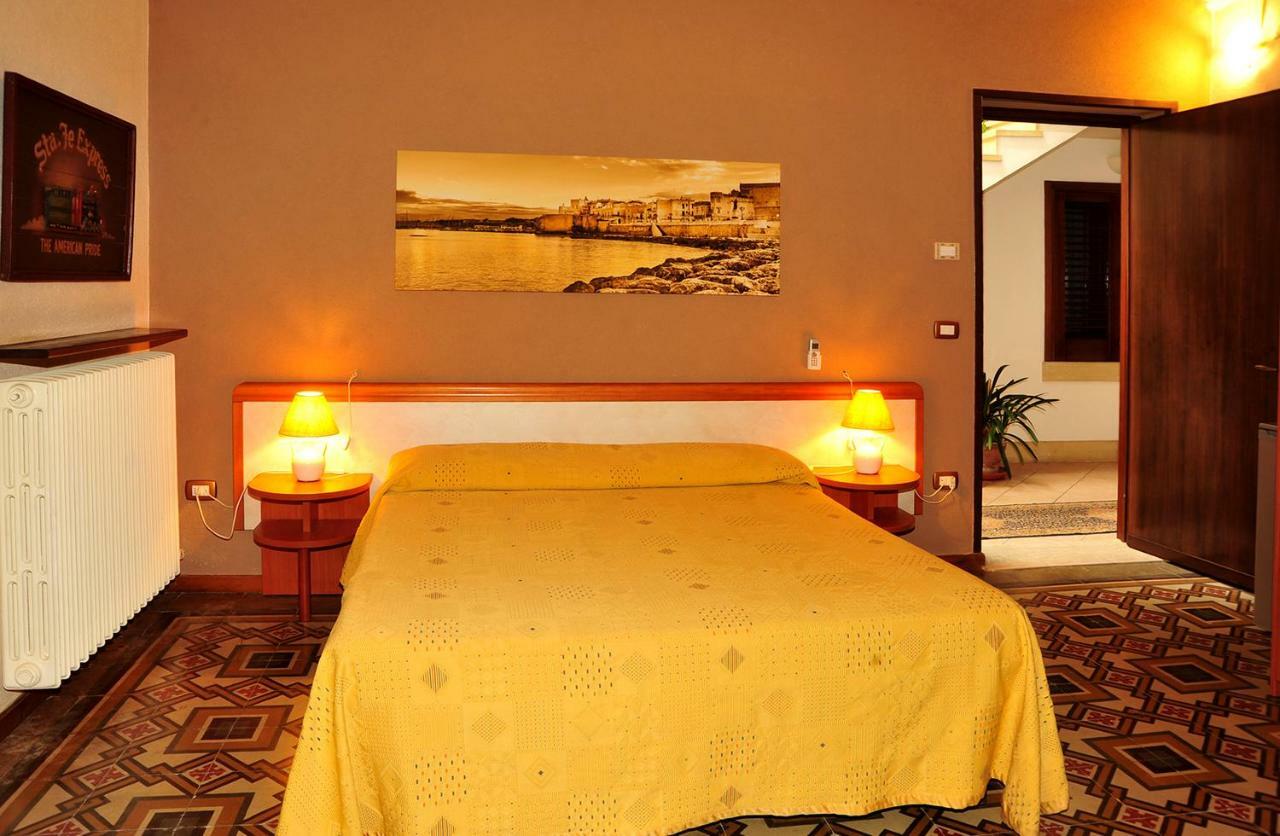 B&B Viaprimaldo Camere Otranto Exterior photo