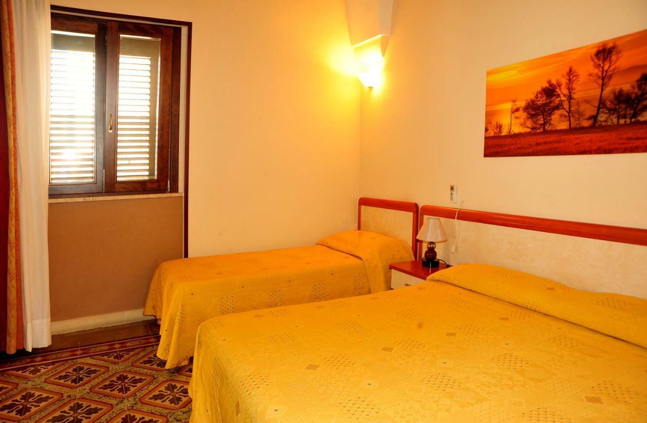 B&B Viaprimaldo Camere Otranto Exterior photo